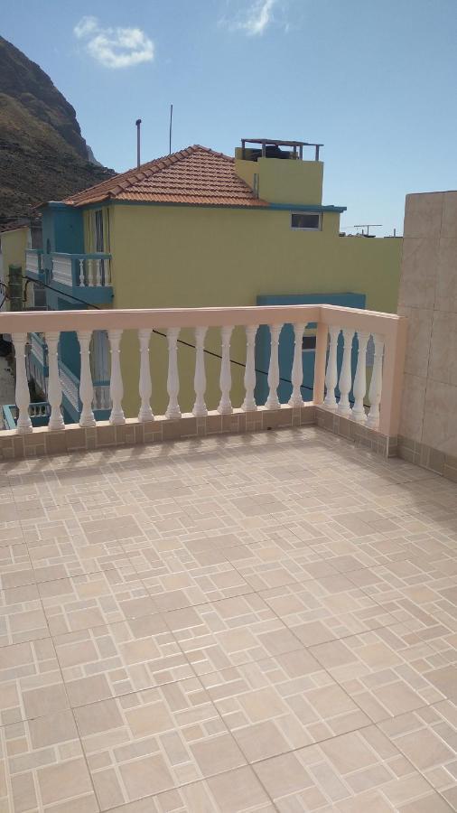 Bed and Breakfast Kolina D'Sol Ponta Do Sol Esterno foto