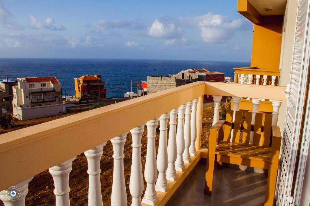 Bed and Breakfast Kolina D'Sol Ponta Do Sol Esterno foto