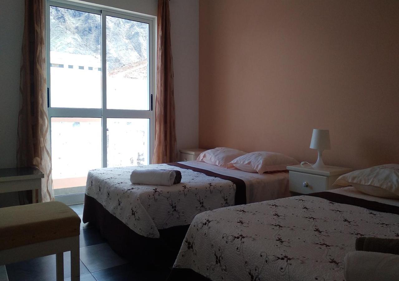 Bed and Breakfast Kolina D'Sol Ponta Do Sol Esterno foto